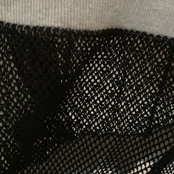 Mesh cut out long sleeve top! - Picture 4 of 4